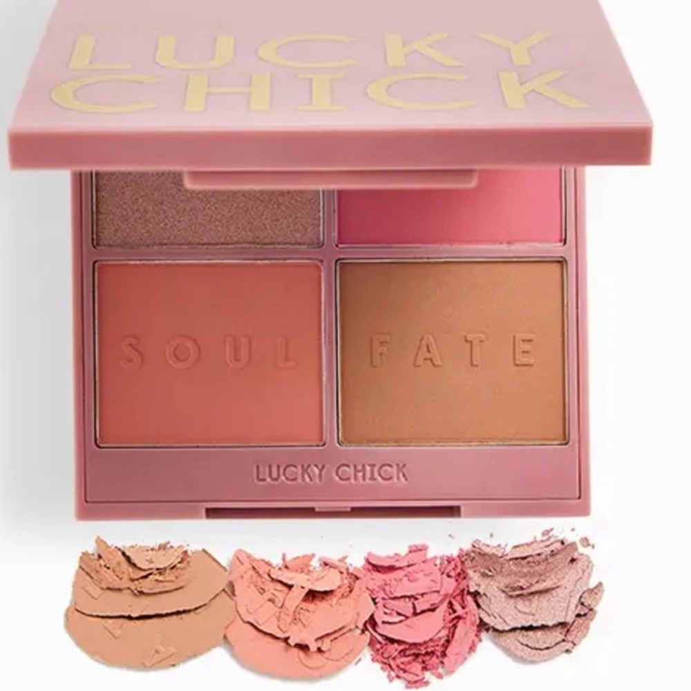 LUCKY CHICK BLUSH